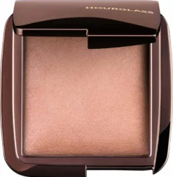 Ambient™ Lighting Finishing Powder