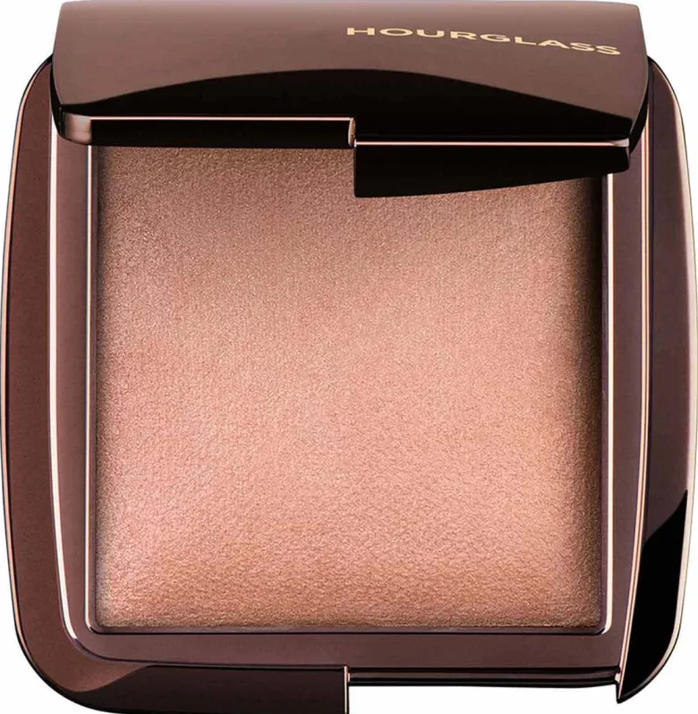 Ambient™ Lighting Finishing Powder