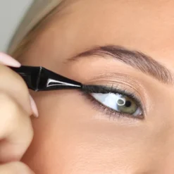 Angeled Eyeliner Brush