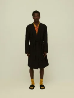 Black Crossroad Robe