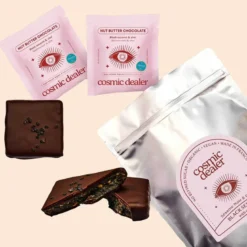 Black Sesame & Chaï nut butter chocolate box