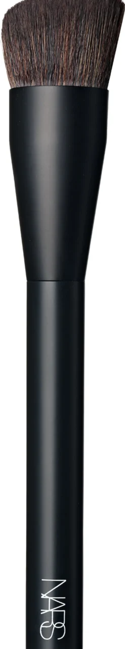 #17 CHEEK BRUSH