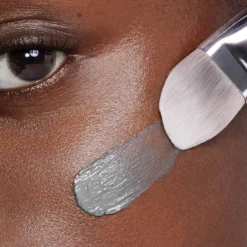 Deep-Clearing Mud Mask