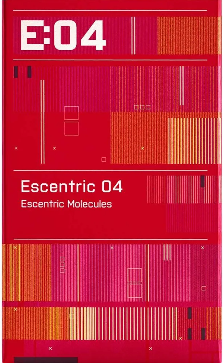 Escentric 04