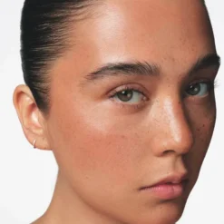 Essential Bronzer Compact