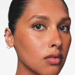 Essential Bronzer Compact