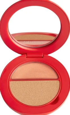 ESSENTIAL FACE COMPACT