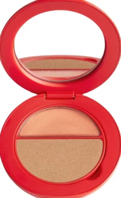 ESSENTIAL FACE COMPACT