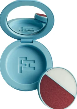 ESSENTIAL LIP COMPACT