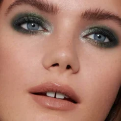 EYESHADOW PALETTE