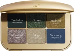 EYESHADOW PALETTE