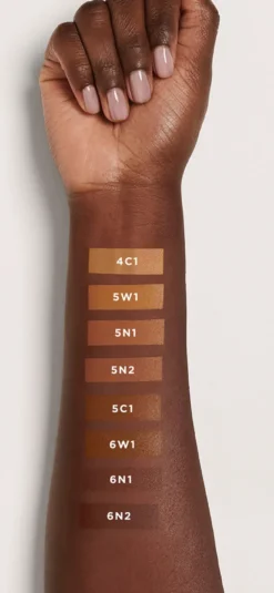 Flawless Lumière Radiance Perfecting Foundation
