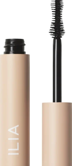 Fullest Volumizing Mascara - Black