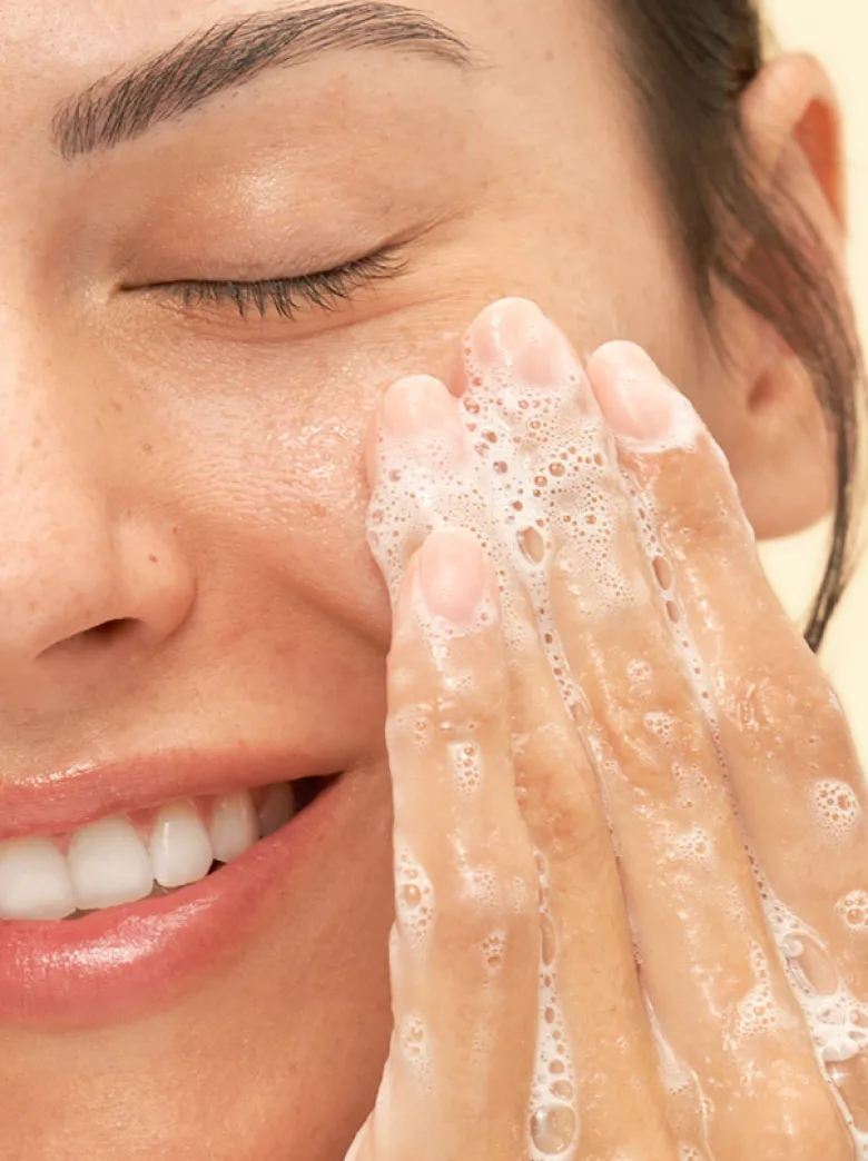 Gentle Hydrating Cleanser