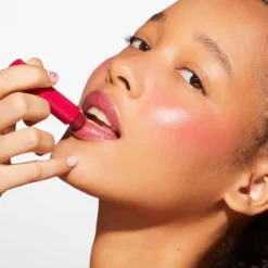 Getönter Lippenbalsam