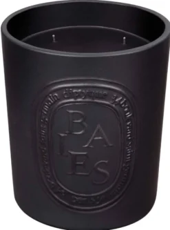 Giant Candle Baies