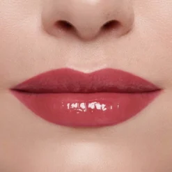 GLOSS EMBRACE LIP GLOSS