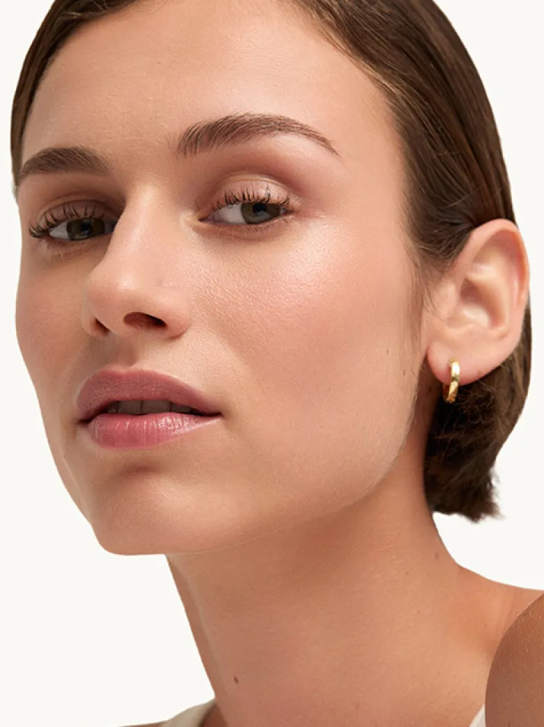 GOOPGLOW Cloudberry Exfoliating Jelly Cleanser