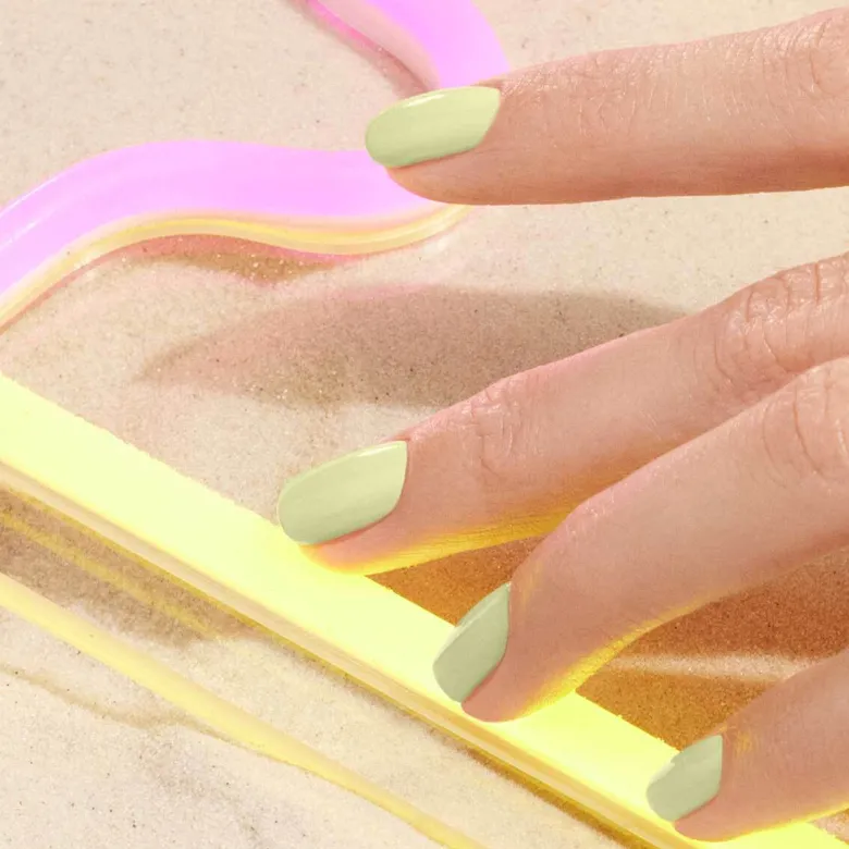 Green Nail Lacque PISTACHIO