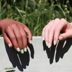 Green Nail Lacquer MINT