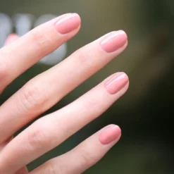 Green Nail Lacquer Old Rose