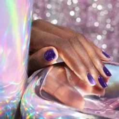 Green Nail MYSTIC