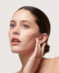 holi (sun) dewy tinted serum SPF
