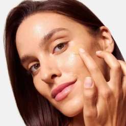 Holitint Holistic Skin Tint
