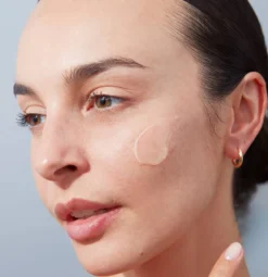 HYALURONIC SERUM