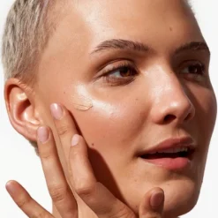 HYPERFRESH BALM Skin Enhancing Highlighter