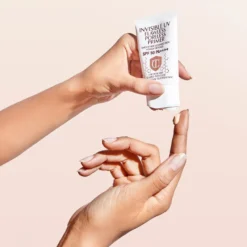 INVISIBLE UV FLAWLESS PORELESS PRIMER SPF 50