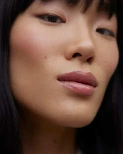 La Laque Tinted Lip Oil