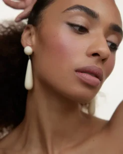 La Lumière Liquid Eye Shadow