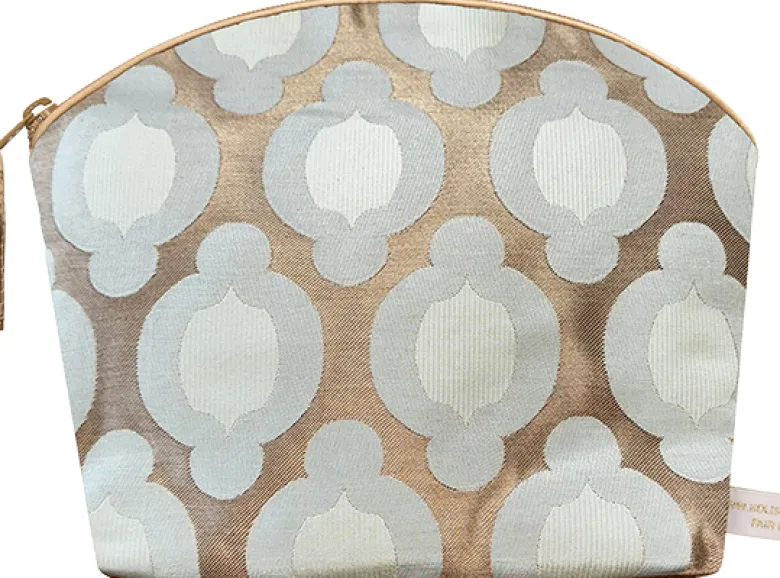 LAVENDER WASH BAG
