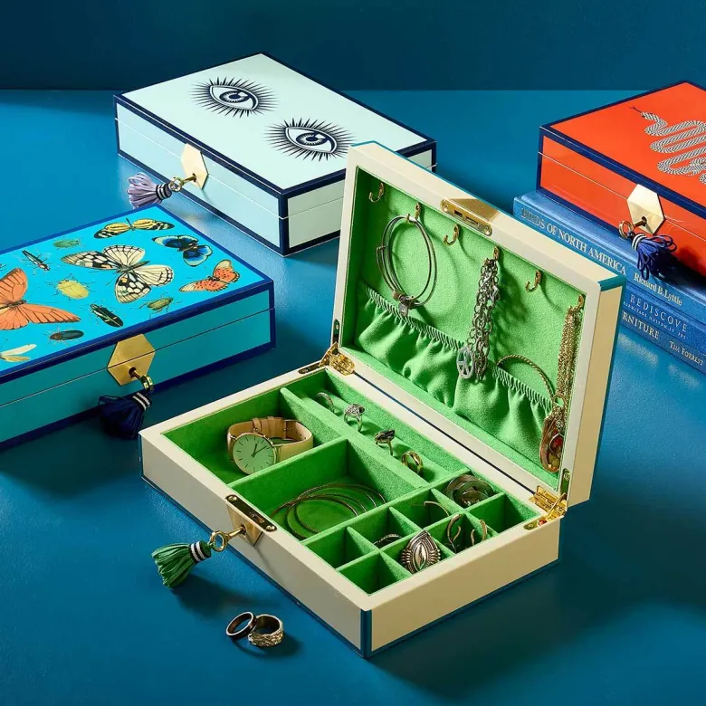 LE WINK LACQUER JEWELRY BOX