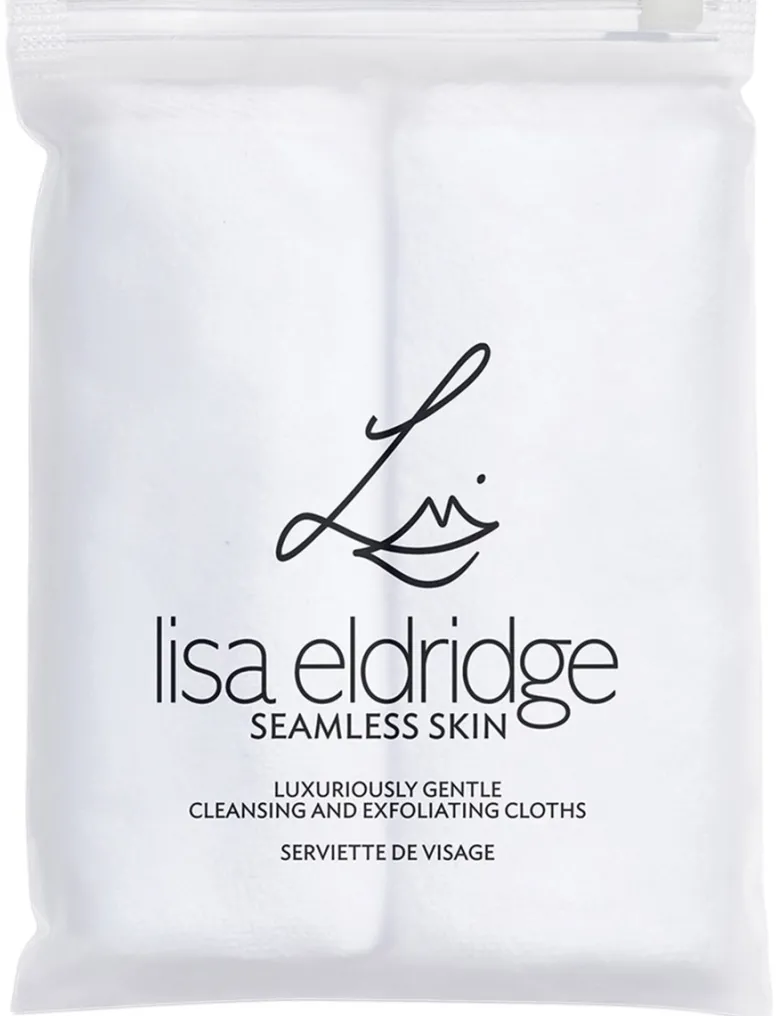 LUXURIOUSLY GENTLE CLEANSING AND EXFOLIATING CLOTHS - White