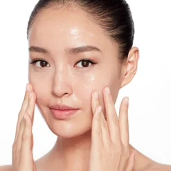 MULTI-MIRACLE GLOW