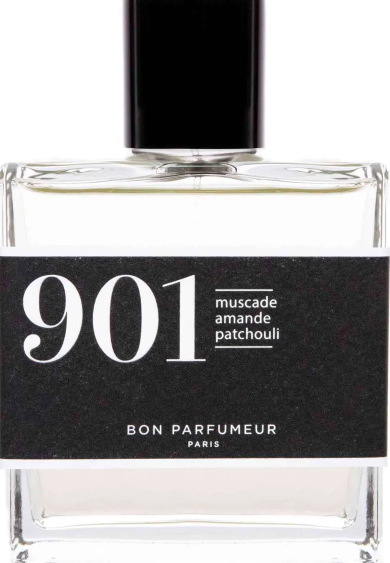 901 muscat, almond, patchouli