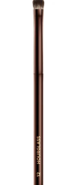 Nº 12 Beveled Shadow Brush