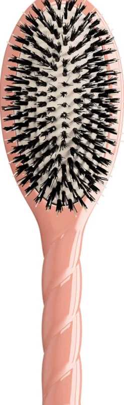 N.02 The Essential Do It All Brush