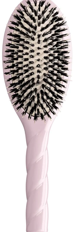 N.02 The Essential Do It All Brush