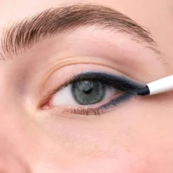 One Swipe Kajal Liner