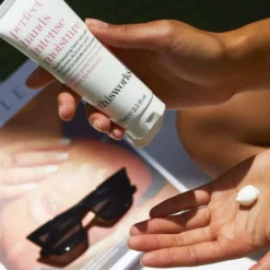 Perfect hands intense moisture