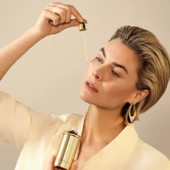 Pure Gold Radiance Concentrate