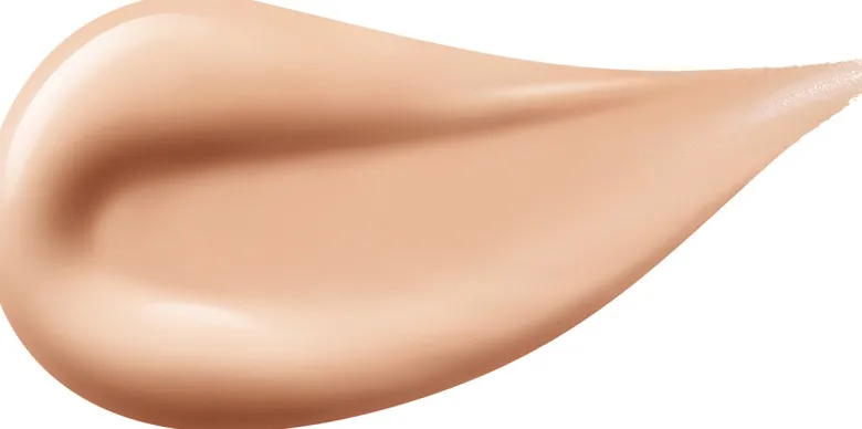 Radiant Fluid Foundation Natural