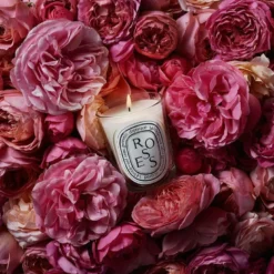 Roses Classic Candle