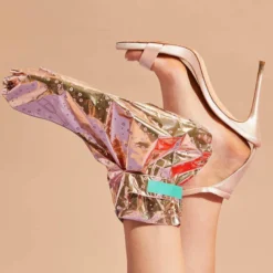 Rosé Toes - Renewing Foot Mask