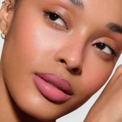 ROUGE EXPERIENCE REFILLABLE LIPSTICK