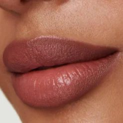 SCULPT AND SHADE LIP PENCIL