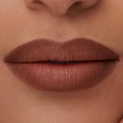 SCULPT AND SHADE LIP PENCIL